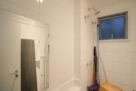 Apartamento para alugar com 224m², 3 quartos e 4 vagasBanheiro de serviço