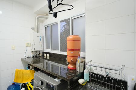 Apartamento para alugar com 224m², 3 quartos e 4 vagasÁrea de Serviço