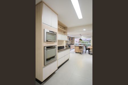 Apartamento para alugar com 224m², 3 quartos e 4 vagasCozinha