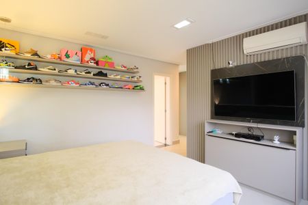 Apartamento para alugar com 224m², 3 quartos e 4 vagasSuíte 1