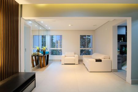 Apartamento para alugar com 224m², 3 quartos e 4 vagasSala