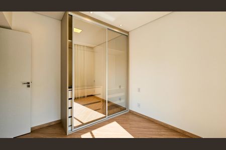 Casa de condomínio para alugar com 460m², 4 quartos e 4 vagasSuíte 1