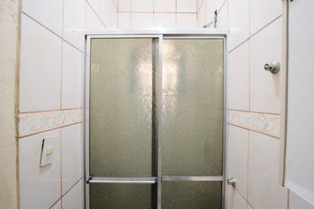 Casa à venda com 240m², 5 quartos e 2 vagasBanheiro da Edícula