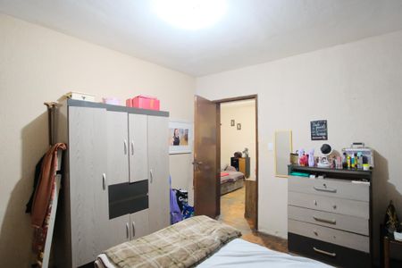 Casa à venda com 240m², 5 quartos e 2 vagasQuarto 1