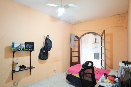 Casa à venda com 240m², 5 quartos e 2 vagasQuarto 1 da Edícula