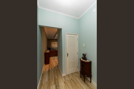 Casa à venda com 200m², 3 quartos e 2 vagas Casa à venda com 200m², 3 quartos e 2 vagasDespensa