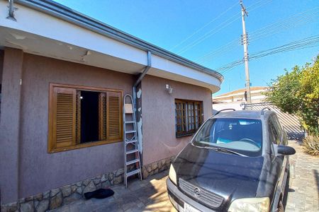 Casa à venda com 144m², 3 quartos e 3 vagas Casa à venda com 144m², 3 quartos e 3 vagasGaragem