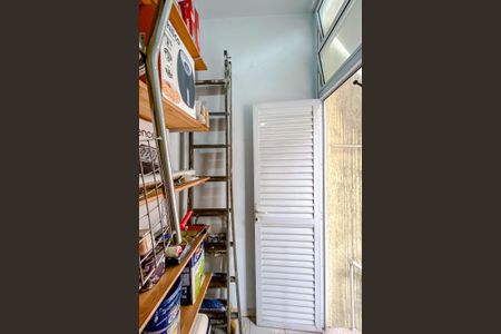 Casa à venda com 120m², 3 quartos e 2 vagas Casa à venda com 120m², 3 quartos e 2 vagasQuarto de Serviço