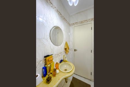 Casa à venda com 120m², 3 quartos e 2 vagas Casa à venda com 120m², 3 quartos e 2 vagasLavabo