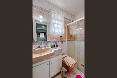 Casa à venda com 120m², 3 quartos e 2 vagas Casa à venda com 120m², 3 quartos e 2 vagasBanheiro