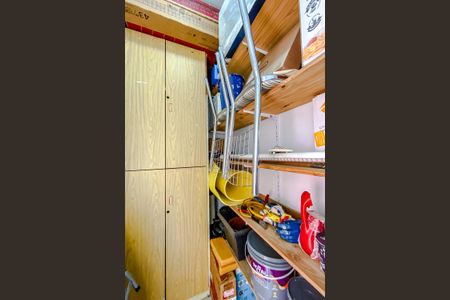 Casa à venda com 120m², 3 quartos e 2 vagas Casa à venda com 120m², 3 quartos e 2 vagasQuarto de Serviço