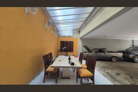 Casa de condomínio à venda com 470m², 3 quartos e 6 vagas Casa de condomínio à venda com 470m², 3 quartos e 6 vagasÁrea comum
