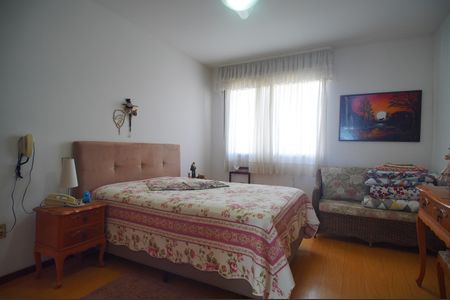 Apartamento à venda com 143m², 3 quartos e 1 vagaSuíte