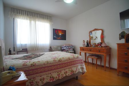 Apartamento à venda com 143m², 3 quartos e 1 vagaSuíte