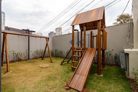 Apartamento à venda com 32m², 2 quartos e sem vaga Apartamento à venda com 32m², 2 quartos e sem vagaPlayground