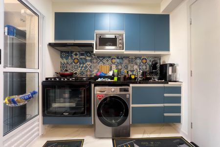 Apartamento à venda com 32m², 2 quartos e sem vaga Apartamento à venda com 32m², 2 quartos e sem vagaSala e cozinha