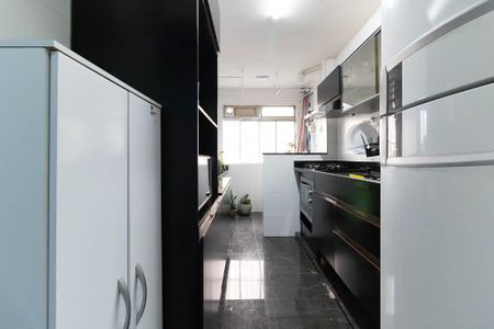 Apartamento à venda com 52m², 2 quartos e 1 vaga Apartamento à venda com 52m², 2 quartos e 1 vagaCozinha