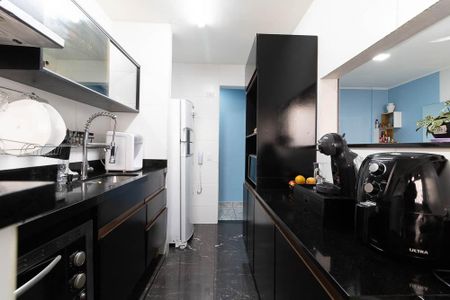Apartamento à venda com 52m², 2 quartos e 1 vaga Apartamento à venda com 52m², 2 quartos e 1 vagaCozinha