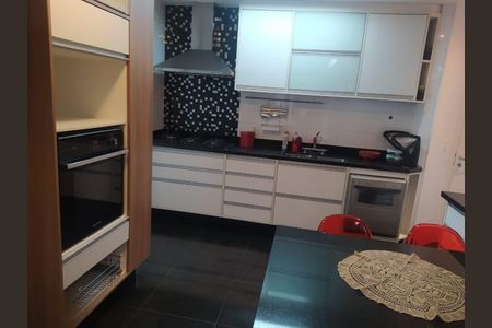 Apartamento à venda com 125m², 3 quartos e 2 vagas Apartamento à venda com 125m², 3 quartos e 2 vagasFoto 18