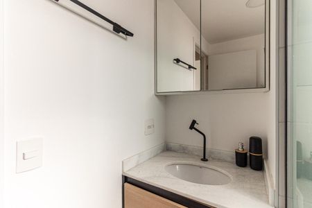 Apartamento para alugar com 39m², 1 quarto e sem vaga Apartamento para alugar com 39m², 1 quarto e sem vagaBanheiro