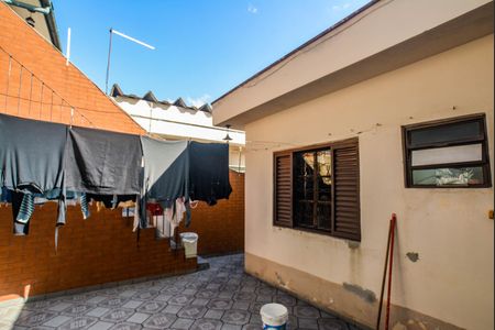Casa à venda com 272m², 3 quartos e 4 vagas Casa à venda com 272m², 3 quartos e 4 vagasÁrea Externa