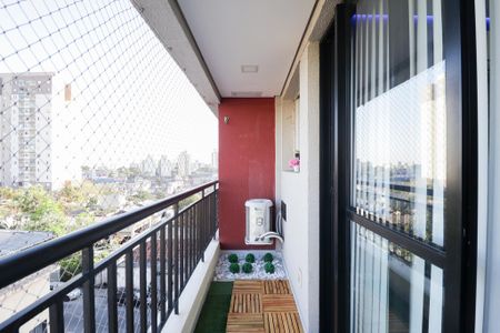 Apartamento à venda com 49m², 2 quartos e 1 vaga Apartamento à venda com 49m², 2 quartos e 1 vagaVaranda