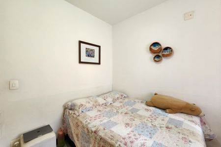 Apartamento à venda com 106m², 3 quartos e 2 vagas Apartamento à venda com 106m², 3 quartos e 2 vagasQuarto 1