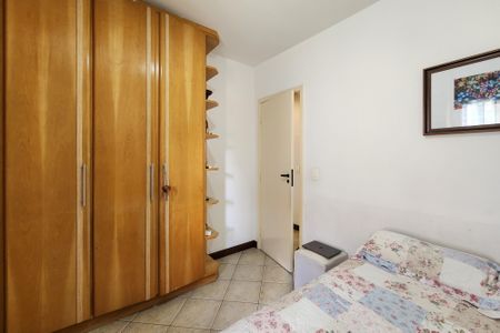 Apartamento à venda com 106m², 3 quartos e 2 vagas Apartamento à venda com 106m², 3 quartos e 2 vagasQuarto 1