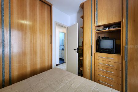 Apartamento à venda com 106m², 3 quartos e 2 vagas Apartamento à venda com 106m², 3 quartos e 2 vagasSuíte