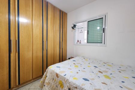 Apartamento à venda com 106m², 3 quartos e 2 vagas Apartamento à venda com 106m², 3 quartos e 2 vagasQuarto 2