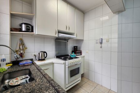 Apartamento à venda com 106m², 3 quartos e 2 vagas Apartamento à venda com 106m², 3 quartos e 2 vagasCozinha