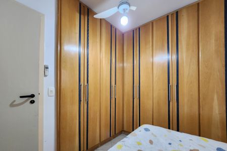 Apartamento à venda com 106m², 3 quartos e 2 vagas Apartamento à venda com 106m², 3 quartos e 2 vagasQuarto 2