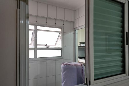 Apartamento à venda com 106m², 3 quartos e 2 vagas Apartamento à venda com 106m², 3 quartos e 2 vagasVista do Quarto 2