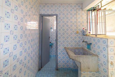 Casa à venda com 128m², 3 quartos e 2 vagasÁrea de Serviço