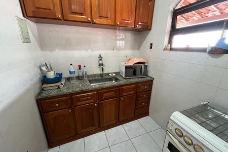 Apartamento para alugar com 80m², 2 quartos e sem vagaCozinha