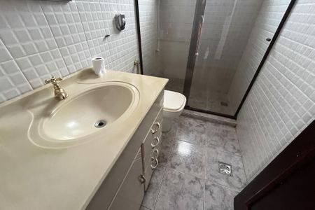Apartamento para alugar com 80m², 2 quartos e sem vagaBanheiro