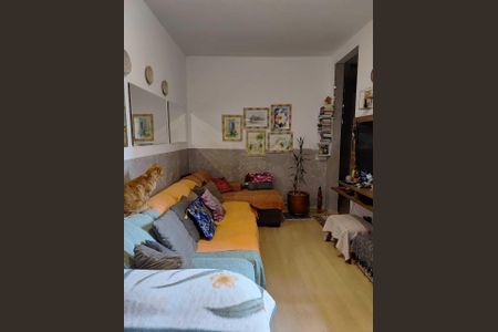 Apartamento para alugar com 206m², 3 quartos e 2 vagas Apartamento para alugar com 206m², 3 quartos e 2 vagasSala