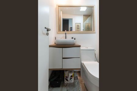 Apartamento à venda com 50m², 2 quartos e sem vaga Apartamento à venda com 50m², 2 quartos e sem vagaBanheiro