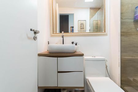 Apartamento à venda com 50m², 2 quartos e sem vaga Apartamento à venda com 50m², 2 quartos e sem vagaBanheiro