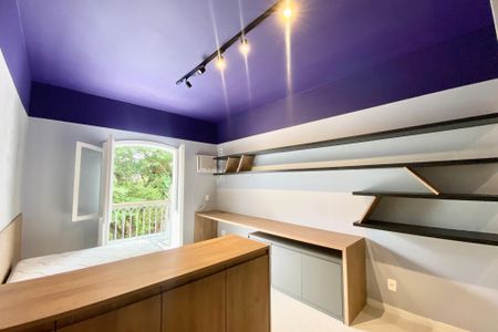 Casa à venda com 430m², 5 quartos e 2 vagas Casa à venda com 430m², 5 quartos e 2 vagasQuarto 2