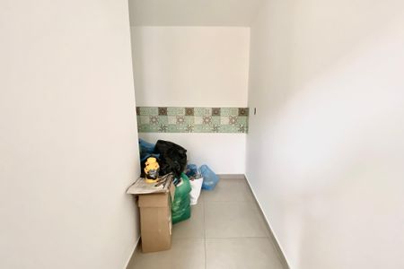 Casa à venda com 430m², 5 quartos e 2 vagas Casa à venda com 430m², 5 quartos e 2 vagasQuarto de Serviço 2