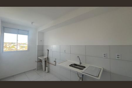 Casa para alugar com 48m², 2 quartos e 1 vaga Casa para alugar com 48m², 2 quartos e 1 vagaCozinha e Área de Serviço