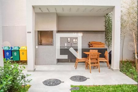 Apartamento à venda com 26m², 1 quarto e sem vagaÁrea comum - Churrasqueira