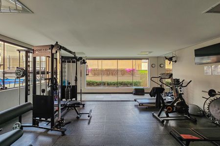 Apartamento à venda com 147m², 4 quartos e 3 vagas Apartamento à venda com 147m², 4 quartos e 3 vagasÁrea comum - Academia