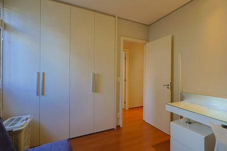 Apartamento à venda com 147m², 4 quartos e 3 vagas Apartamento à venda com 147m², 4 quartos e 3 vagasQuarto 2