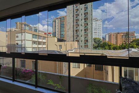 Apartamento à venda com 147m², 4 quartos e 3 vagas Apartamento à venda com 147m², 4 quartos e 3 vagasSala