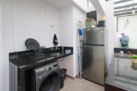 Apartamento à venda com 80m², 2 quartos e 1 vaga Apartamento à venda com 80m², 2 quartos e 1 vaga Área de Serviço