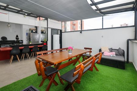 Apartamento à venda com 80m², 2 quartos e 1 vaga Apartamento à venda com 80m², 2 quartos e 1 vagaCobertura