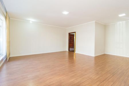 Sala de casa para alugar com 5 quartos, 350m² em Água Rasa, São Paulo