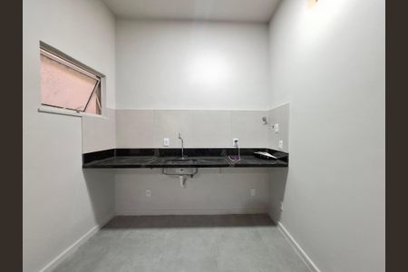 Sala/Cozinha de kitnet/studio para alugar com 1 quarto, 59m² em Lapa, Rio de Janeiro